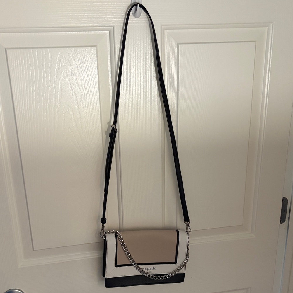 Kate Spade Beige and Black Crossbody Bag with Chain Strap